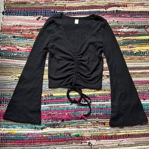 Black long sleeve flare arm crop top